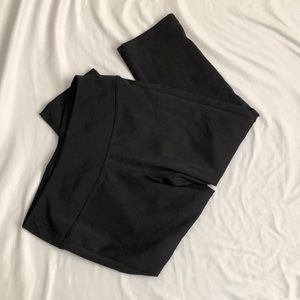 New Balance NBDRY small crop athletic leggings